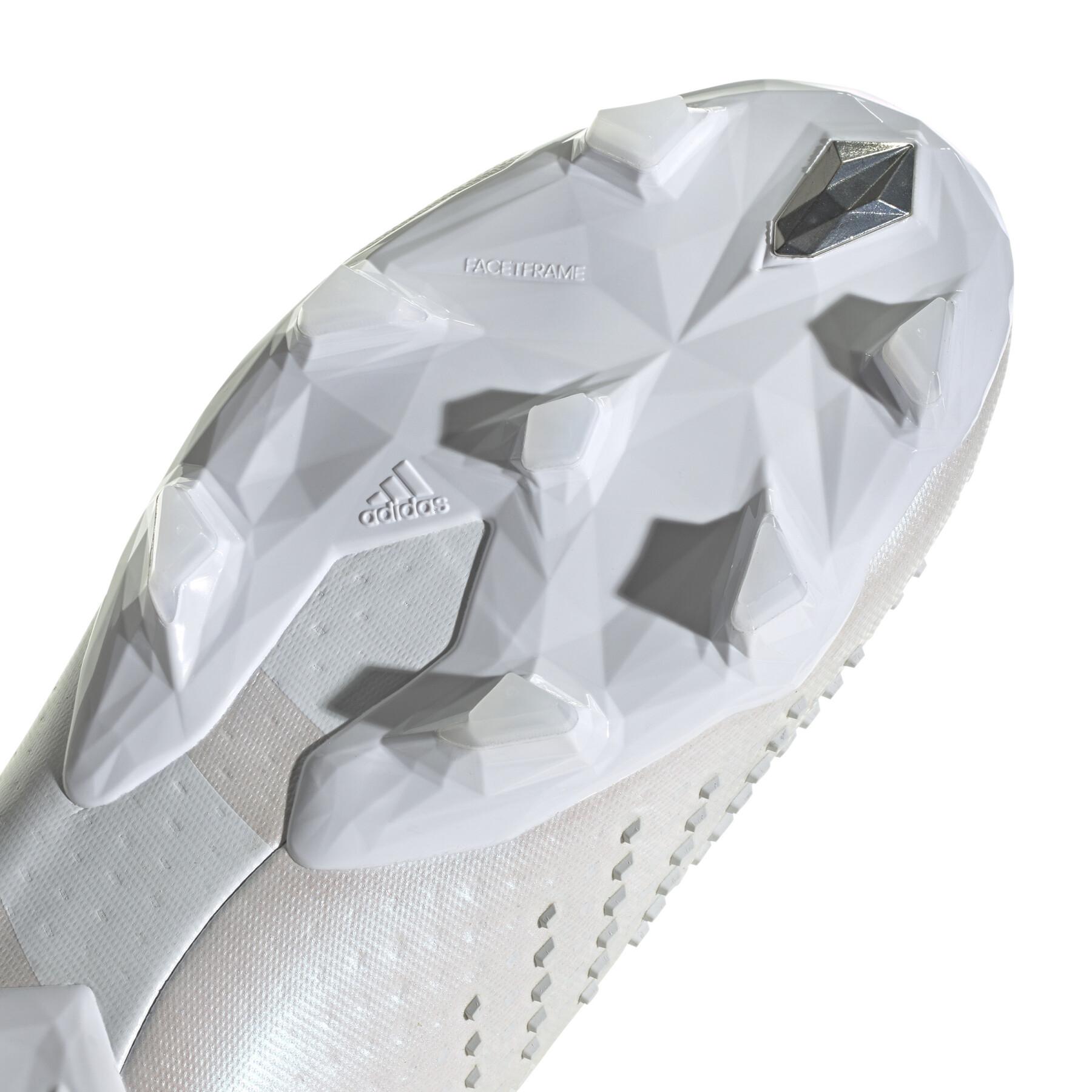 Botas de fútbol para niños adidas Predator Accuracy+ FG - Pearlized Pack