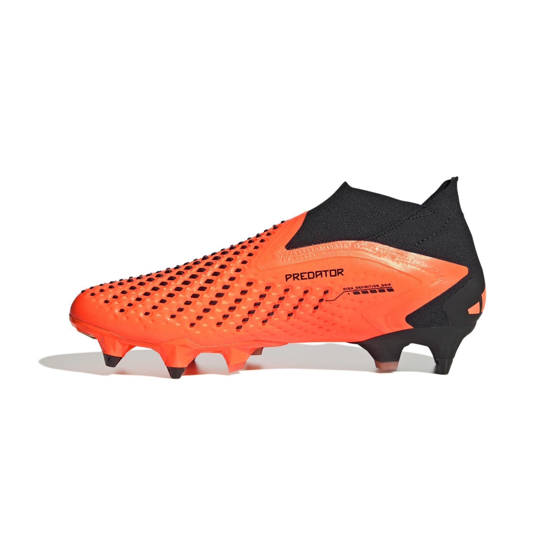 Botas de fútbol adidas Predator Accuracy+ SG Heatspawn Pack