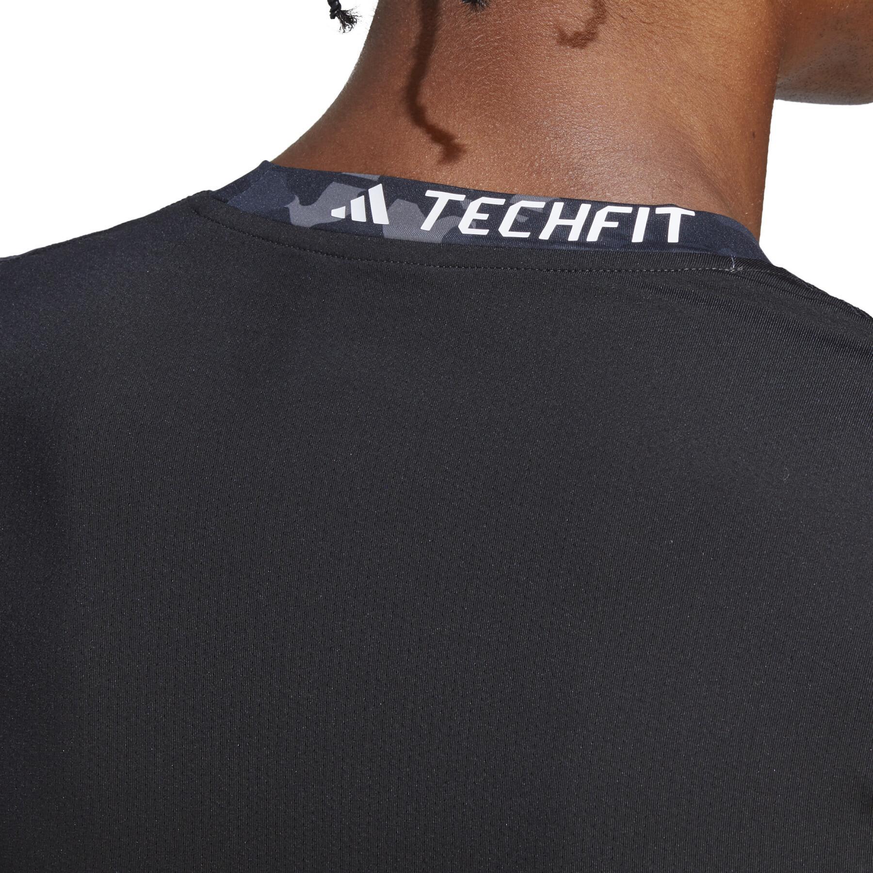 Camiseta de manga larga adidas Techfit Allover