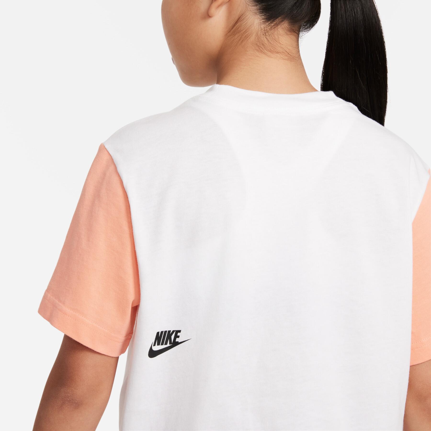 Camiseta de chica Nike Essntial Boxy