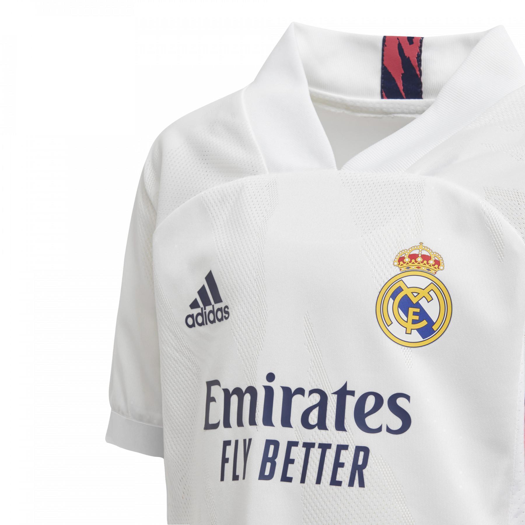 Conjunto primera equipación Real Madrid 2020/21