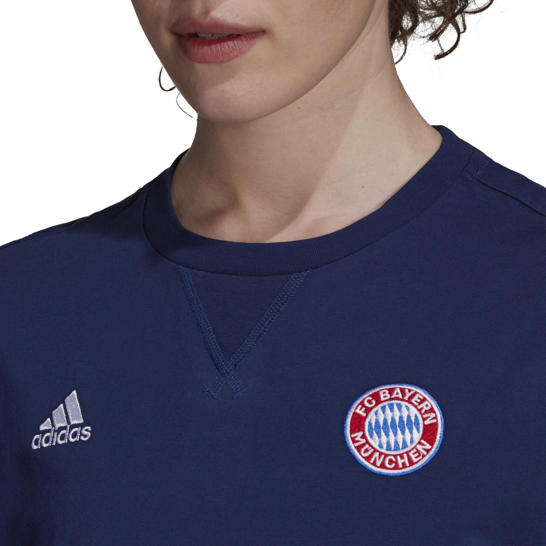 Camiseta mujer FC Bayern Munich 2021/22 Travel