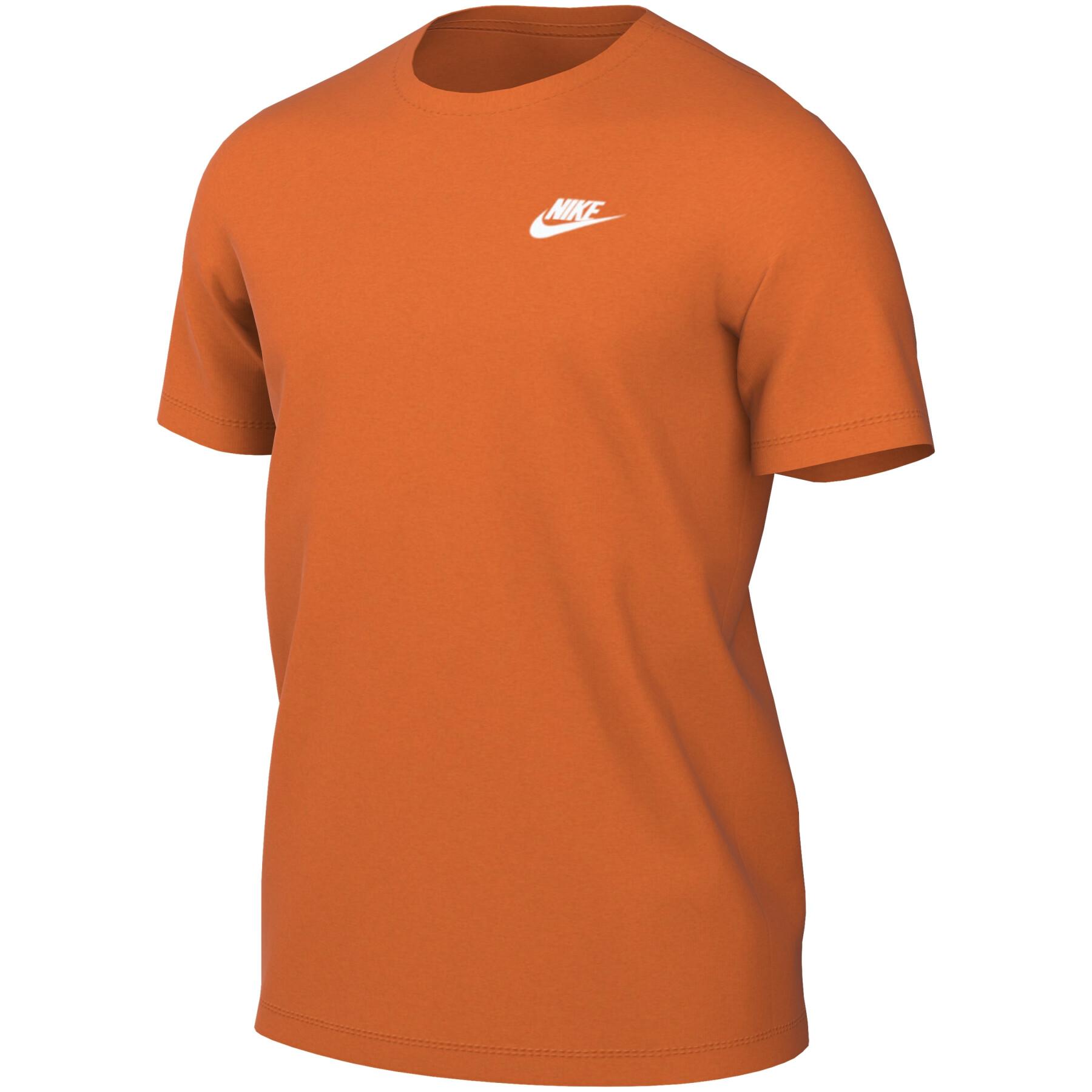 Camiseta Nike Club