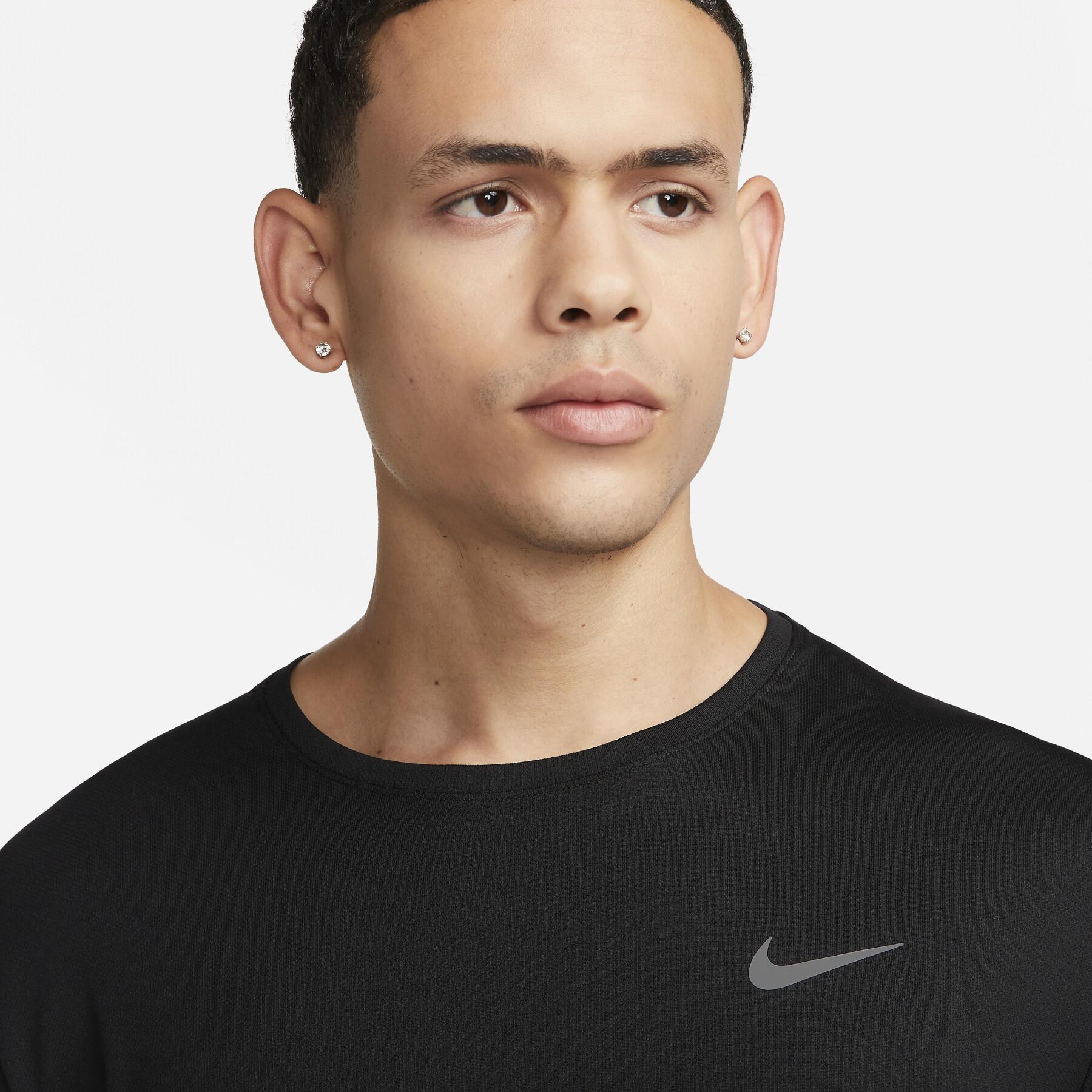 Camiseta Nike Dri-FIT UV Miler