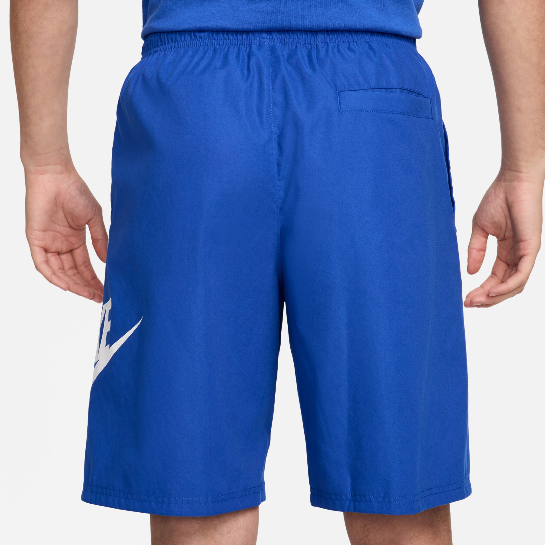 Pantalón corto tejidos Nike Club