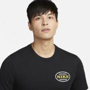 Camiseta Nike Dri-FIT Body Shop